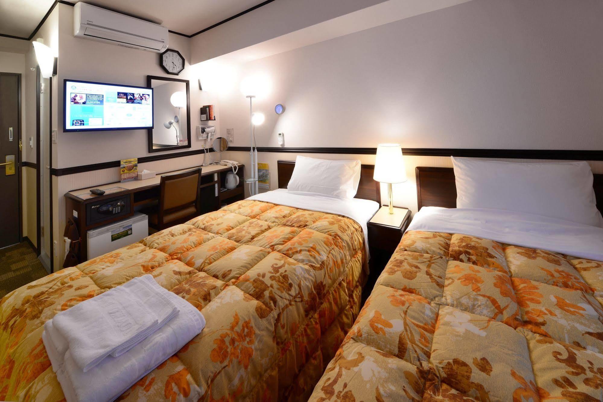 Hotel Toyoko Kokura-eki Minami-guchi 3*